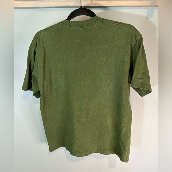 UNIQLO MOMA Graphic T-Shirt in Green with Lasting Impressions Embroidery - Picture 3 of 5